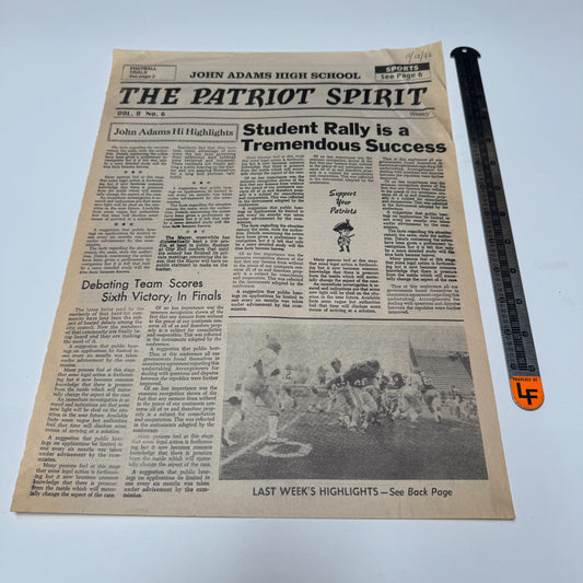 Boy Meets World (ABC TV, 1993-2000) Patriot Spirit School Newspaper 3