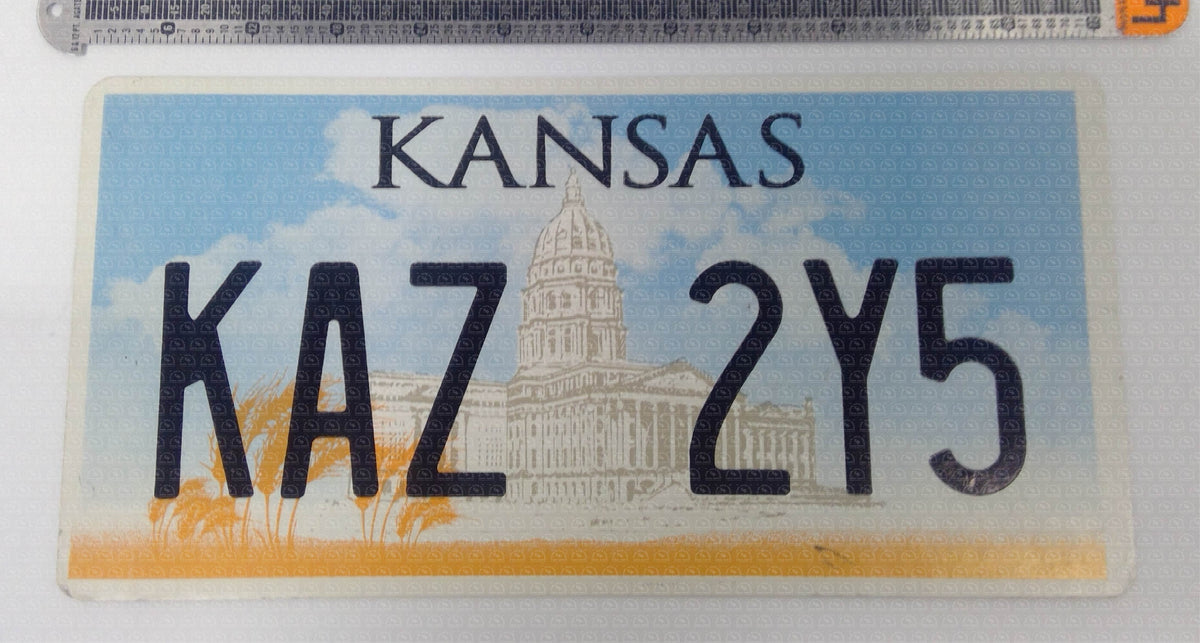 Supernatural (WB/CW TV, 2005-20) - KAZ 2Y5 Prop License Plate